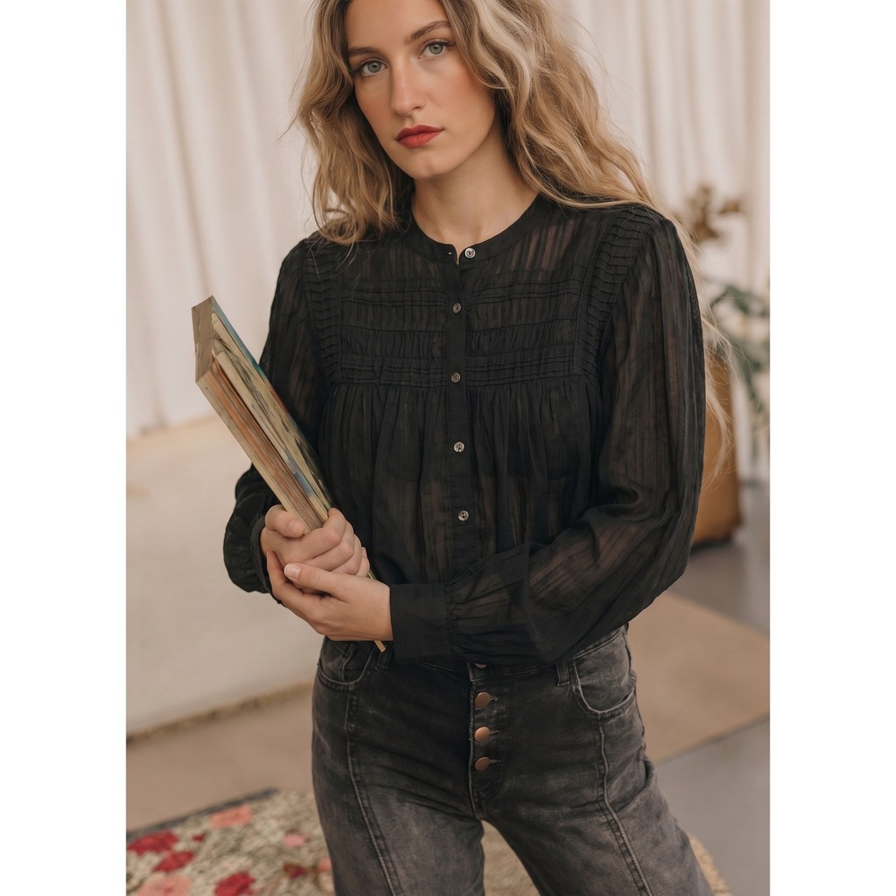 Banana Republic Pintuck‎ Blouse Women Small Black Cotton Button Down Top